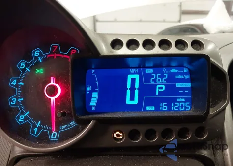 2014 Chevrolet Sonic Lt Auto z USA, uszkodzony, nr VIN 1G1JC5SH7E4214617